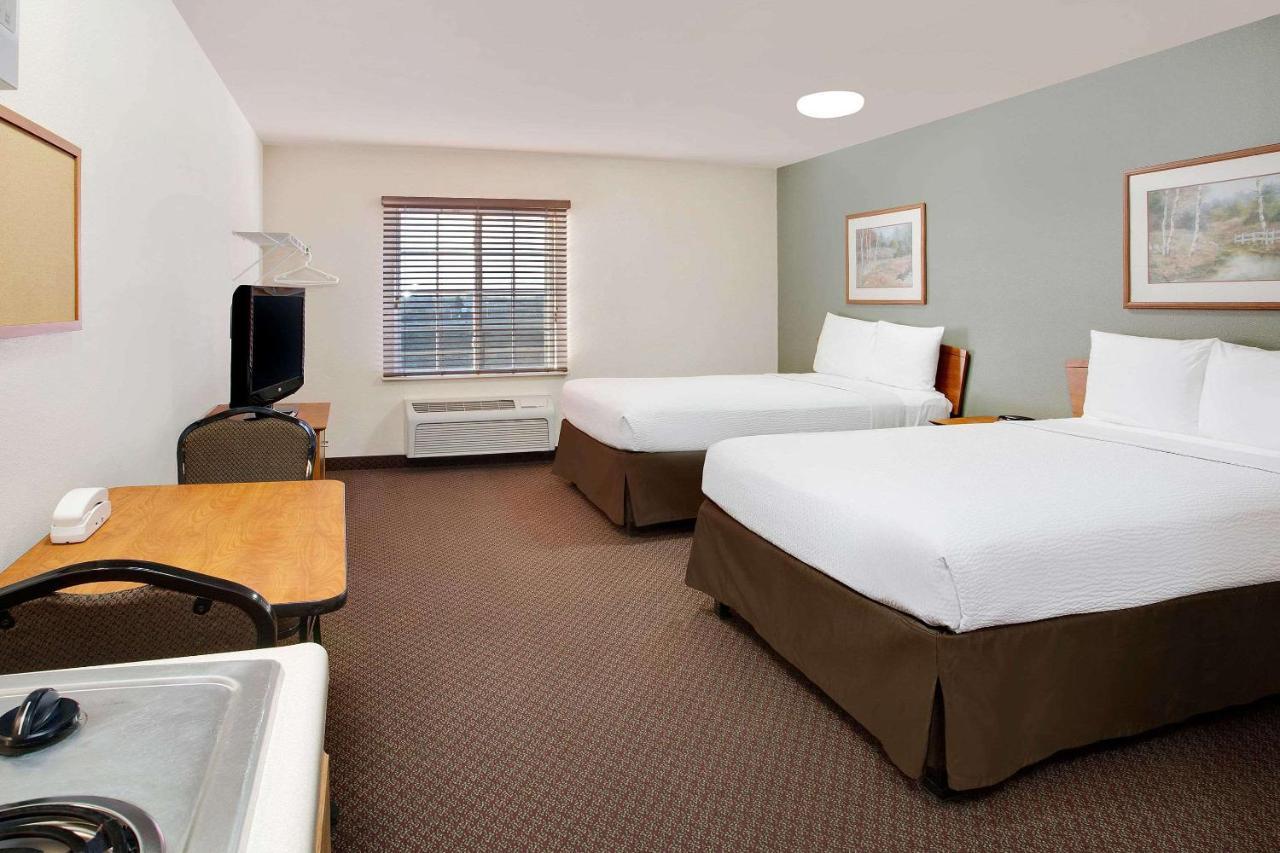Woodspring Suites Fort Wayne Bagian luar foto