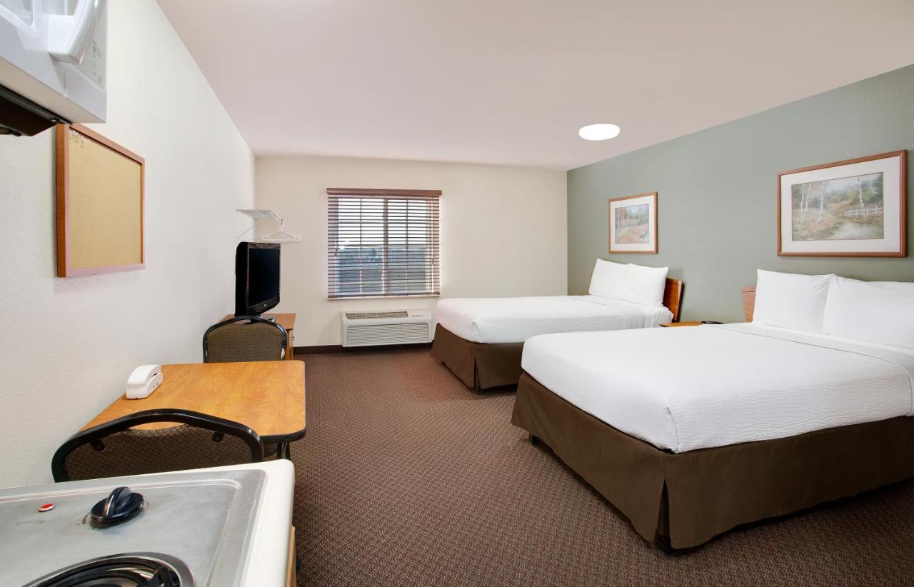 Woodspring Suites Fort Wayne Bagian luar foto