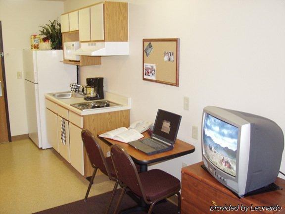 Woodspring Suites Fort Wayne Ruang foto
