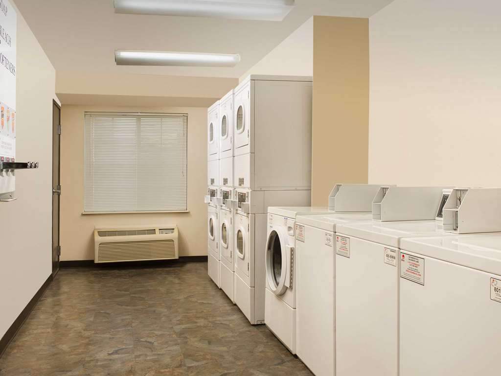 Woodspring Suites Fort Wayne Fasilitas foto