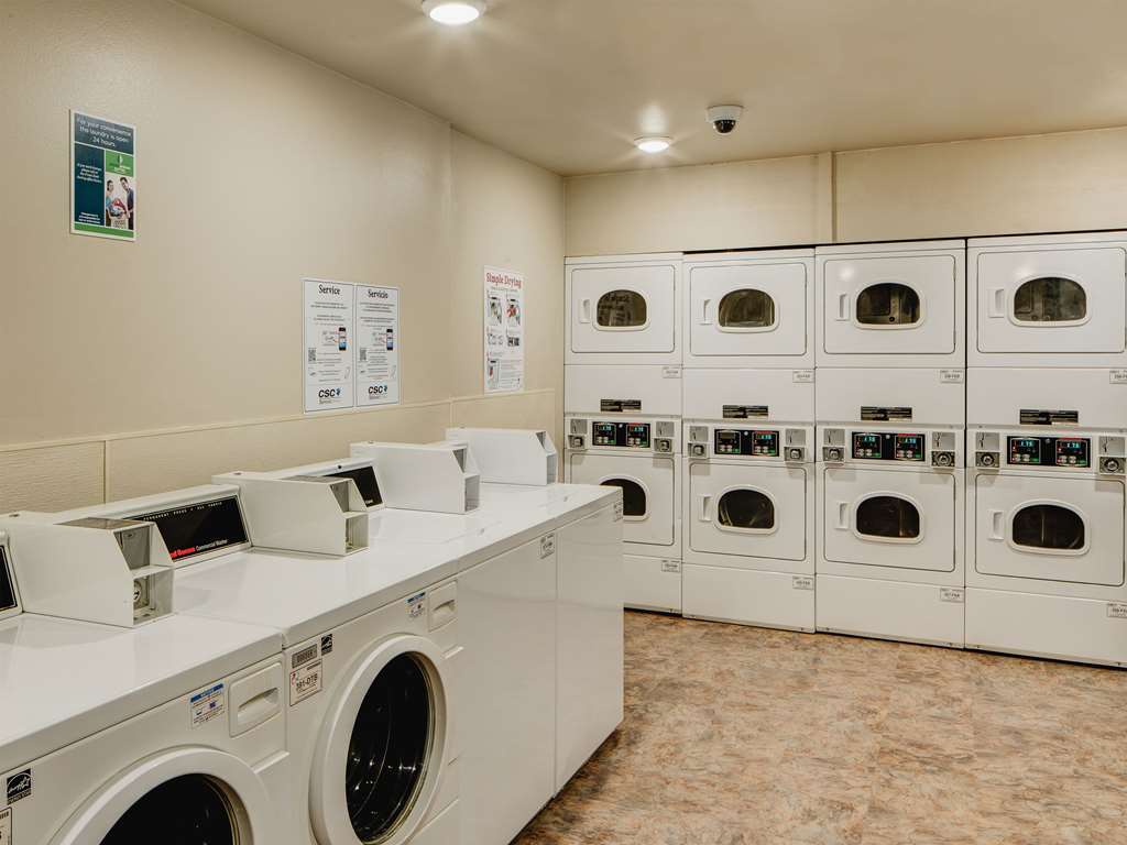 Woodspring Suites Fort Wayne Fasilitas foto