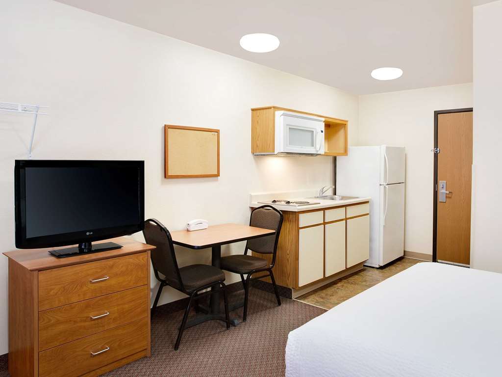 Woodspring Suites Fort Wayne Ruang foto